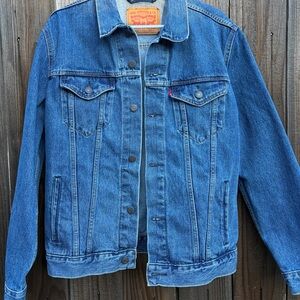 Levi’s Trucker Denim Jacket Mens Large Blue Button Front Style 72334